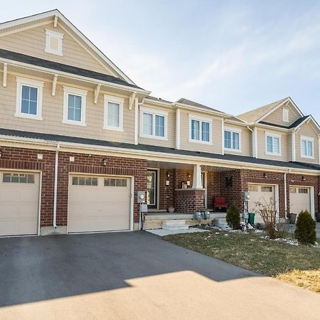 New 3Br Townhouse, Minutes To Niagara Falls And Brock University By Globalstay Thorold Экстерьер фото