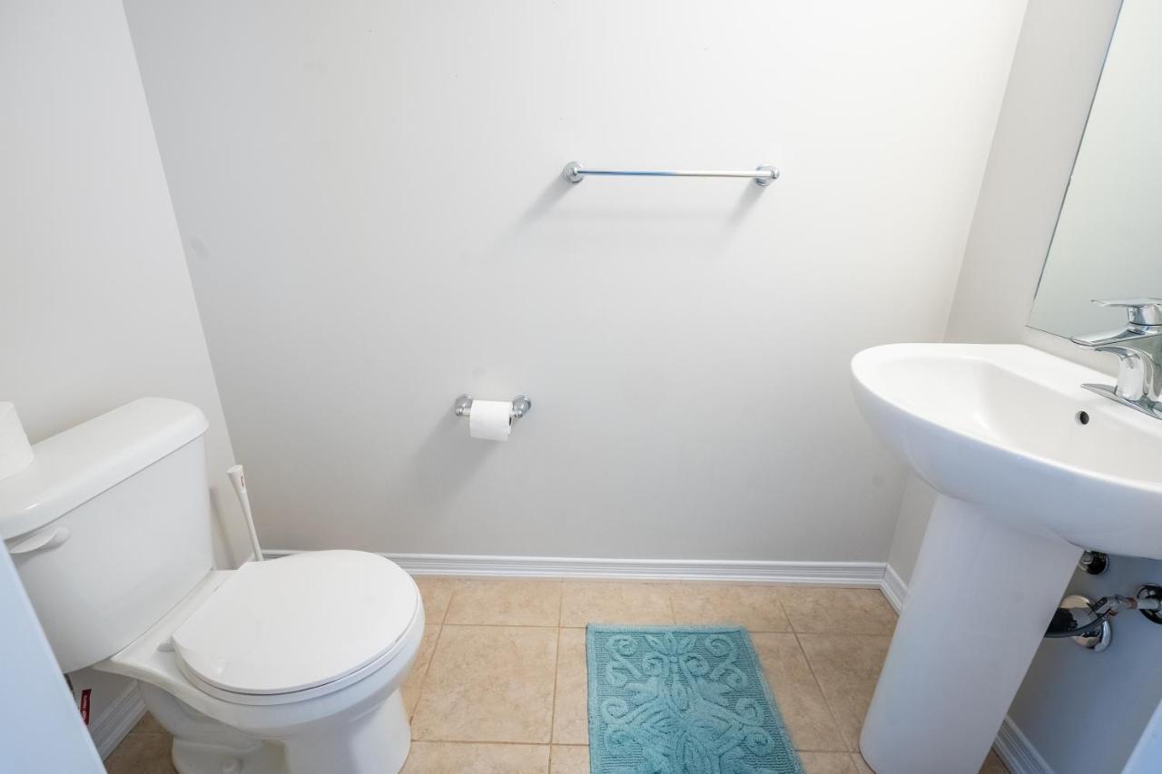 New 3Br Townhouse, Minutes To Niagara Falls And Brock University By Globalstay Thorold Экстерьер фото